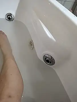 Snapshot of luana63 chatting on 03.01.26 luana63 online show from 03.01.26