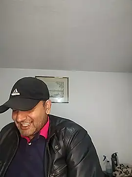 RogueTraveler online show from 10.16.25