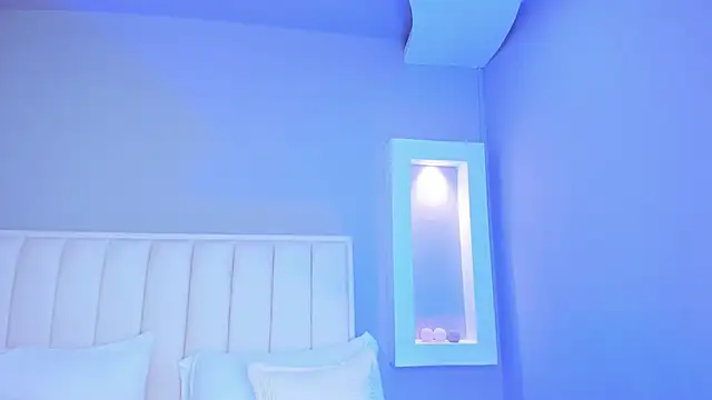 HannaPaola online show from 11.07.25