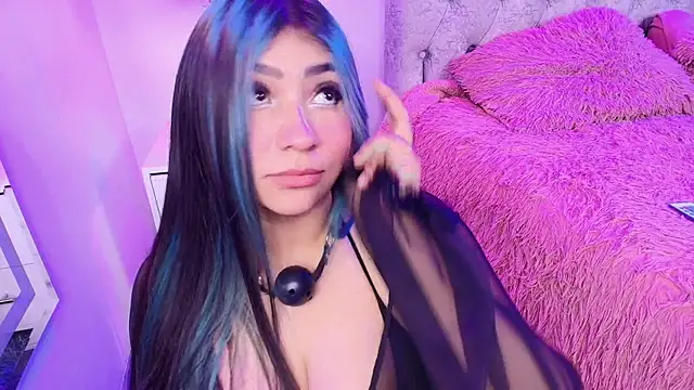 Salem skyler  online show from 01.10.26