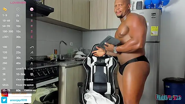 Aaron ST online show from 10.24.25