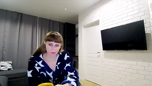 Daniella Lorente online show from 02.08.26