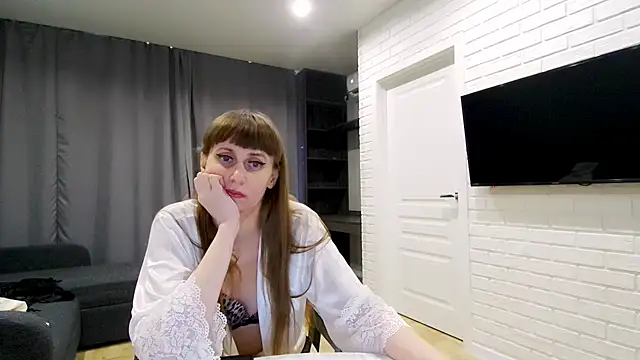 Snapshot of Daniella_Lorente chatting on 04.28.26 Daniella Lorente online show from 04.28.26