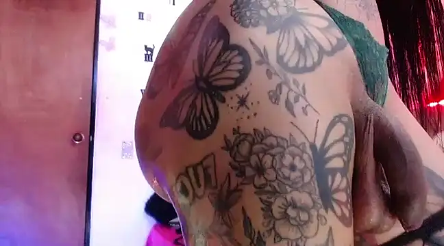 goddess BigassCock online show from 01.24.25