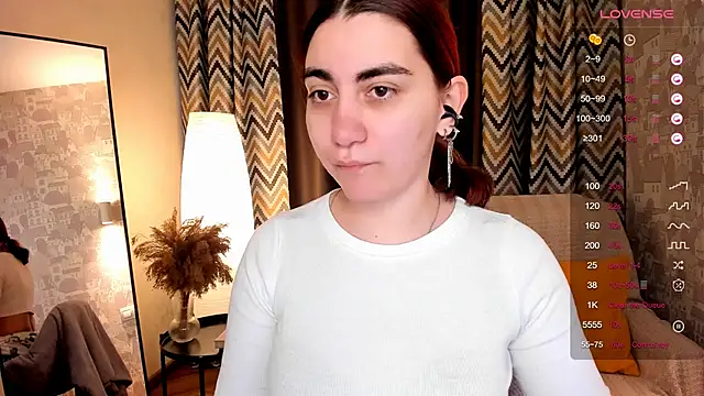 hannacheekss  online show from 10.09.25