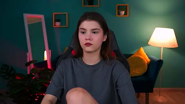 Snapshot of EvaThopson chatting on 01.24.25 EvaThopson online show from 01.24.25