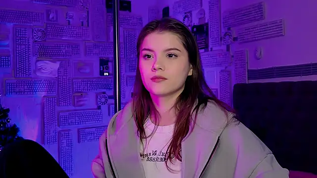 Snapshot of EvaThopson chatting on 01.31.25 EvaThopson online show from 01.31.25