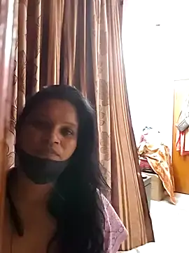 Lilly-queen online show from 02.05.25