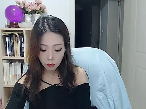 SuSushi728 online show from 11.30.25