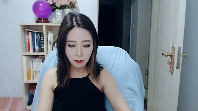 Snapshot of SuSushi728 chatting on 06.05.26 SuSushi728 online show from 06.05.26