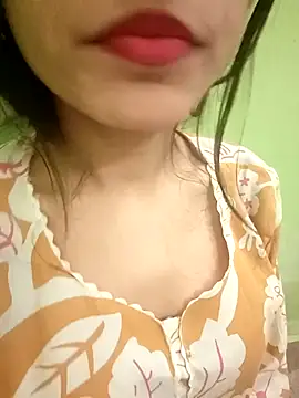 Snapshot of EACH_555 chatting on 11.21.25 EACH 555 online show from 11.21.25