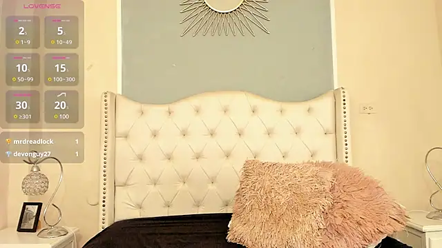 Ambar Collingg online show from 02.05.25