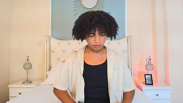 Ambar Collingg online show from 09.08.25