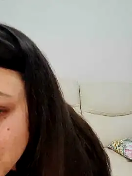 leeya lee online show from 01.20.25