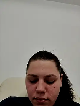 leeya lee online show from 01.21.25