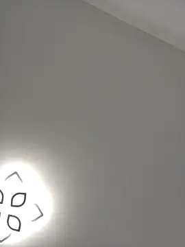 leeya lee online show from 01.24.25