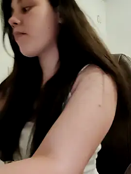 leeya lee online show from 02.07.25