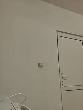 leeya lee online show from 03.21.25