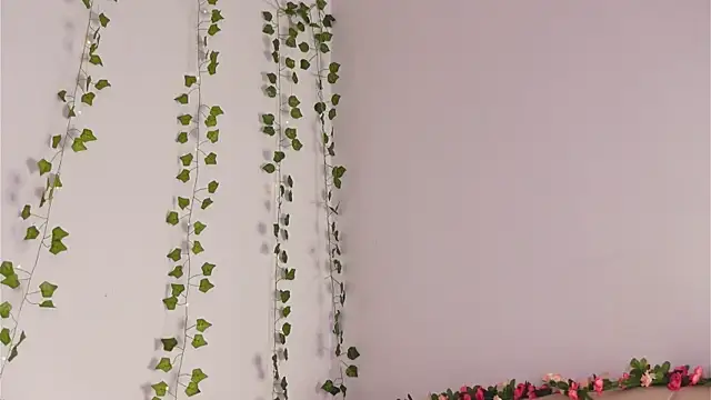 lylylovesyou online show from 10.07.25