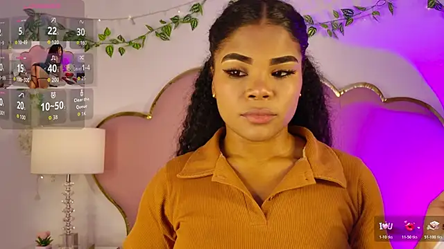 NahiaraReina online show from 02.27.26