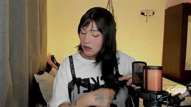 Ju Kyung online show from 09.13.25