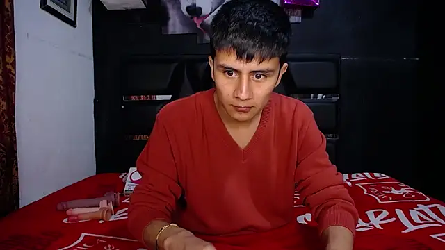 Snapshot of The__Rodriguez chatting on 01.20.25 The Rodriguez online show from 01.20.25