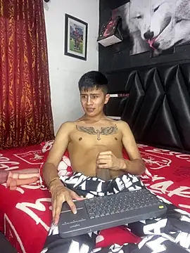 Snapshot of The__Rodriguez chatting on 02.02.25 The Rodriguez online show from 02.02.25