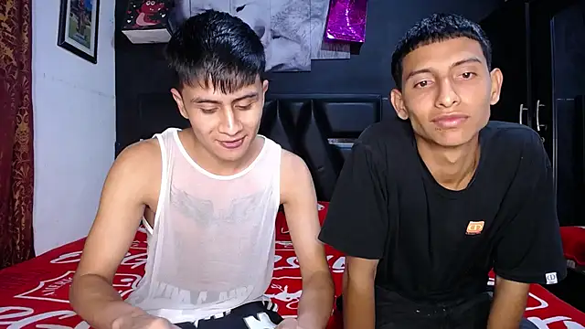 Snapshot of The__Rodriguez chatting on 02.21.25 The Rodriguez online show from 02.21.25