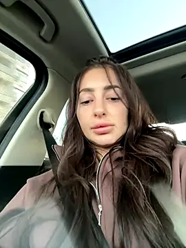 BabesGoesWild online show from 10.31.25