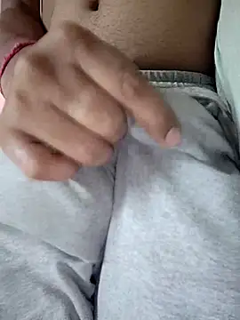 Snapshot of LuciferIndia chatting on 09.12.25 LuciferIndia online show from 09.12.25