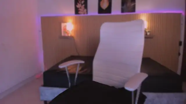 cloe sirena online show from 04.09.26