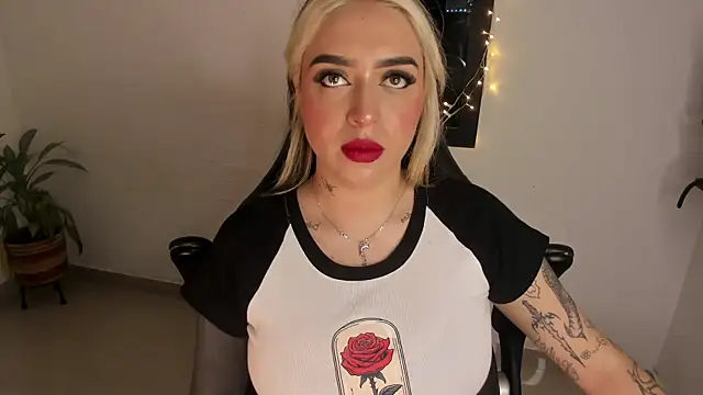 AnnikaMerliahh  online show from 01.11.26