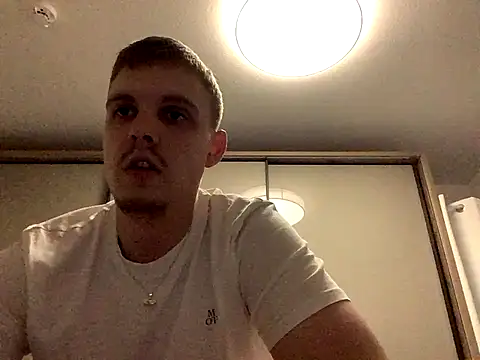 neilho1 online show from 09.09.25