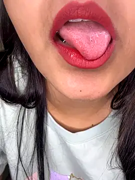 Snapshot of Black_baby chatting on 11.16.25 Black baby online show from 11.16.25