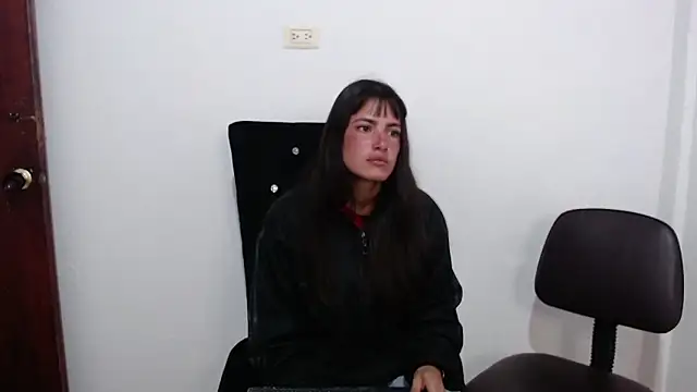 skinny sweet2411 online show from 02.01.26