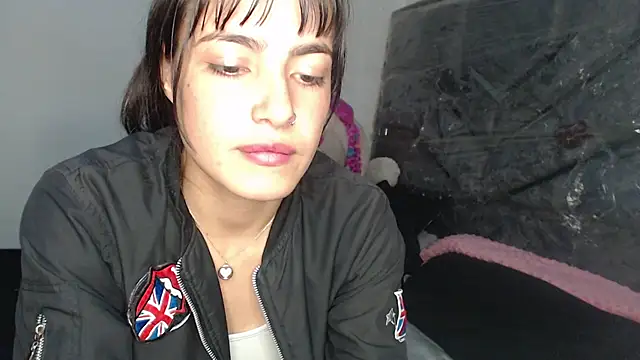 skinny sweet2411 online show from 03.17.26