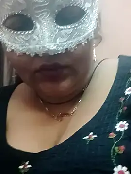 Snapshot of seemi_bhabhi chatting on 01.19.25 seemi bhabhi online show from 01.19.25