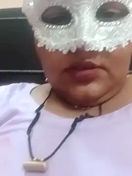 Snapshot of seemi_bhabhi chatting on 01.19.25 seemi bhabhi online show from 01.19.25