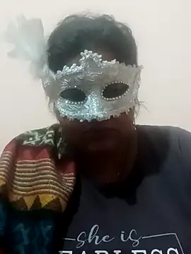 Snapshot of seemi_bhabhi chatting on 01.25.25 seemi bhabhi online show from 01.25.25