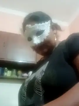 Snapshot of seemi_bhabhi chatting on 02.16.25 seemi bhabhi online show from 02.16.25