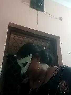 Snapshot of seemi_bhabhi chatting on 02.28.25 seemi bhabhi online show from 02.28.25