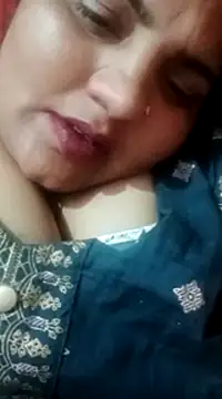 Snapshot of seemi_bhabhi chatting on 03.04.25 seemi bhabhi online show from 03.04.25