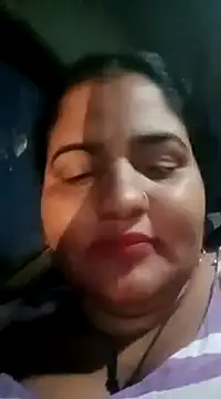 Snapshot of seemi_bhabhi chatting on 03.09.25 seemi bhabhi online show from 03.09.25