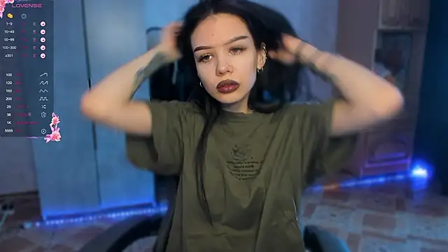 Snapshot of SweetyDeviliya chatting on 02.24.26 SweetyDeviliya online show from 02.24.26