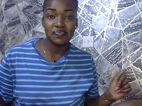 Chichii- online show from 09.27.25