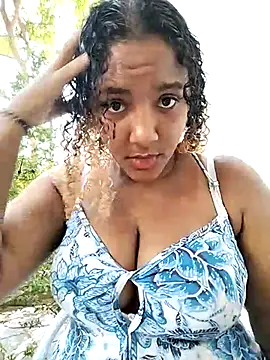 Snapshot of Bonnydopson7 chatting on 02.21.25 Bonnydopson7 online show from 02.21.25