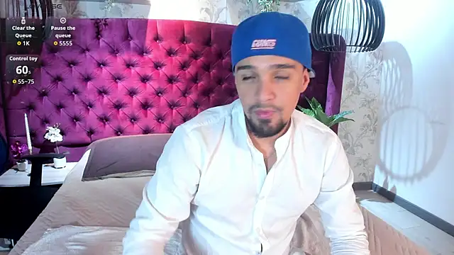 Edward max online show from 11.18.25