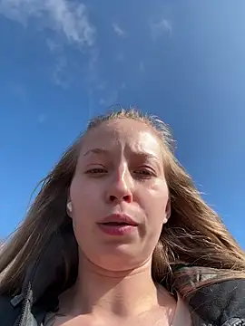 Snapshot of Hr_Frk_Olsen chatting on 03.11.26 Hr Frk Olsen online show from 03.11.26