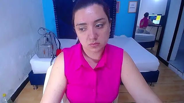 kinky redhead18 online show from 10.30.25