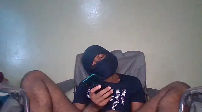 Snapshot of Mischevous_T69 chatting on 12.07.24 Mischevous T69 online show from 12.07.24